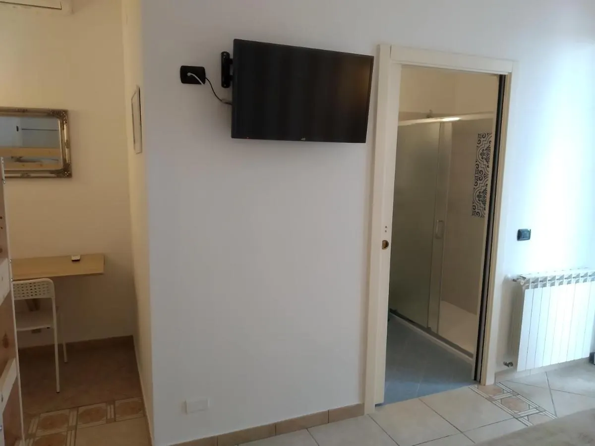 Hotel Atelier bed&bed Messina 0*,